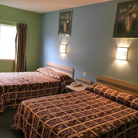 Relax Inn - Memphis Southaven Bagian luar foto
